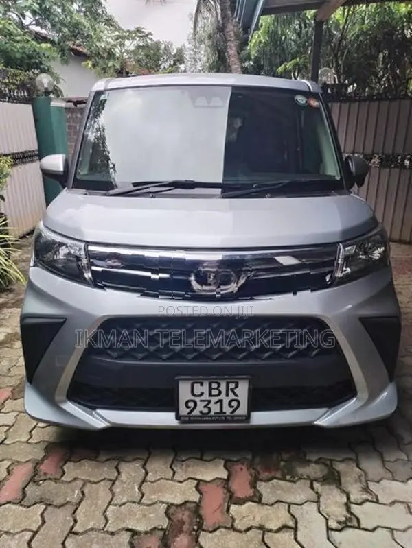 Toyota Roomy 2025
