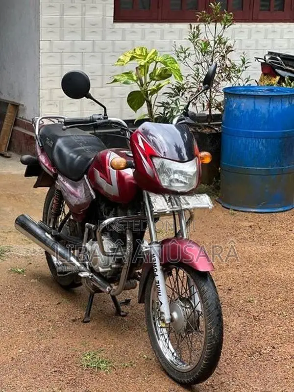 Bajaj CT100 2006