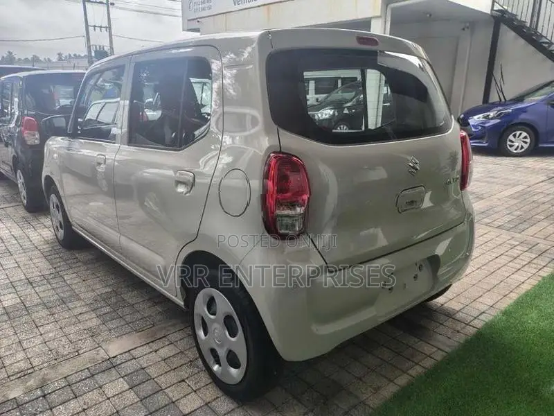 Suzuki Alto 2024