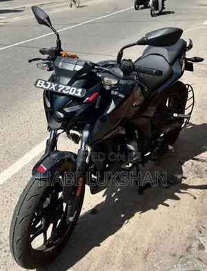 Bajaj Pulsar N160 2025