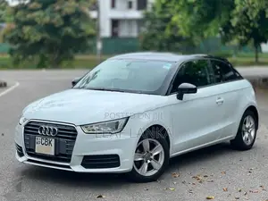 Audi A1 2016