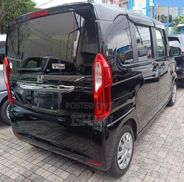 Honda N-Box 2023