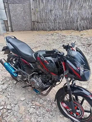 Bajaj Pulsar 150 2017