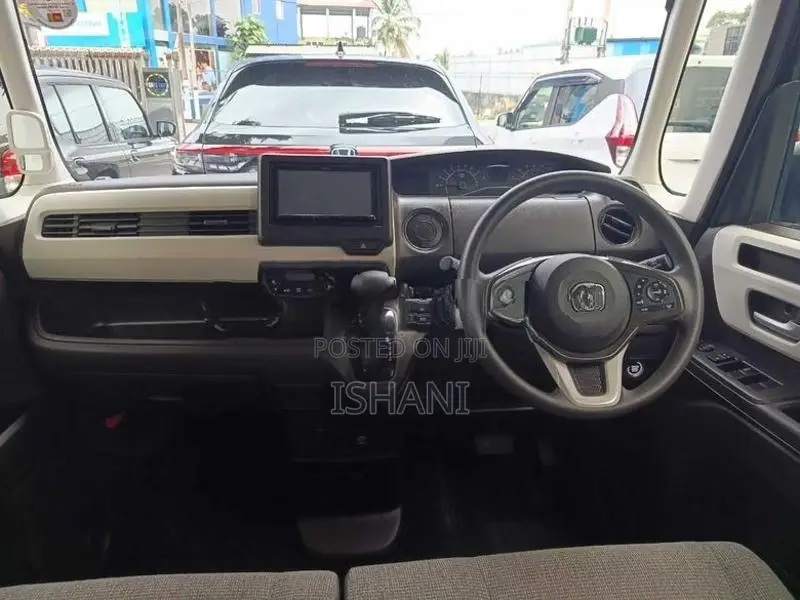 Honda N-Box 2023