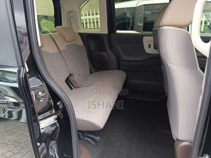 Honda N-Box 2023