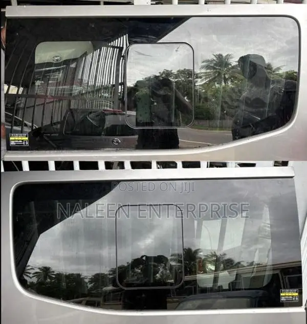 Nissan Caravan E26 NV350 Sliding Door Cut Glass Set