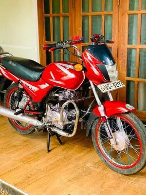Bajaj CT100 2008