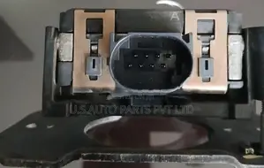 Suzuki Baleno Distronic radar sensor 33943-68P01)
