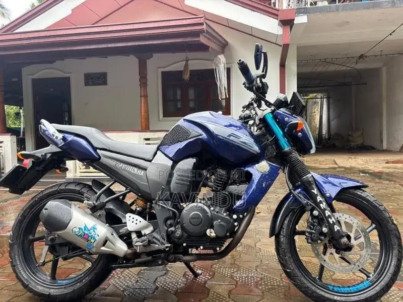 Yamaha FZ 2014