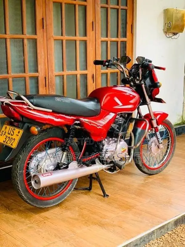 Bajaj CT100 2008