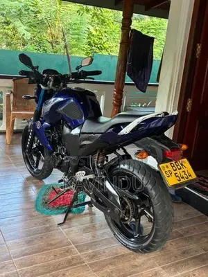 Yamaha FZ 2014