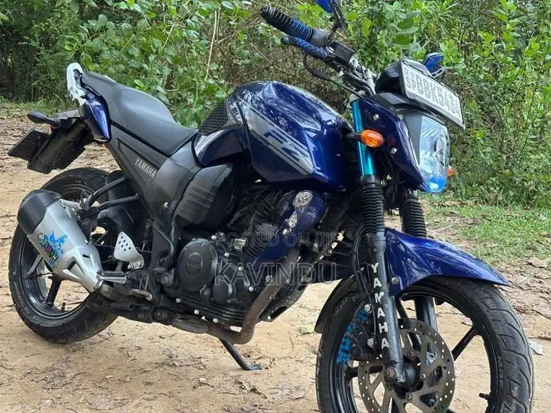 Yamaha FZ 2014