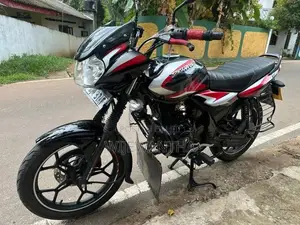 Bajaj Discover 125 2025