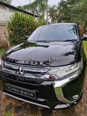 Mitsubishi Outlander 2015