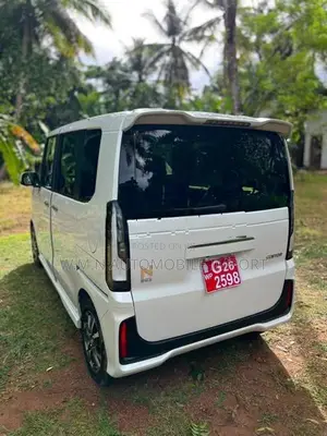 Honda N-Box Custom 2026