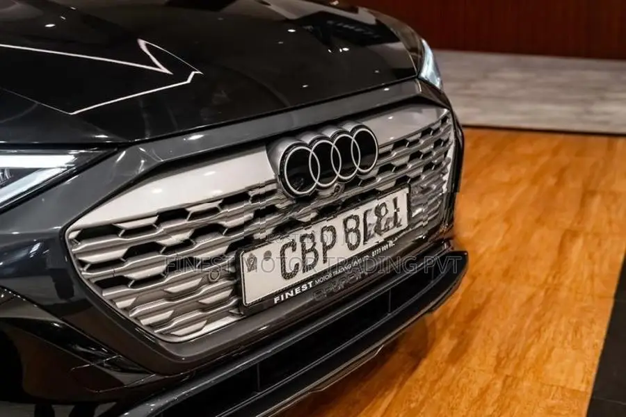Audi Q8 E Tron 50 Virtual mirror 500km 2024