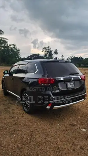 Mitsubishi Outlander 2015