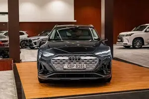 Audi Q8 E Tron 50 Virtual mirror 500km 2024