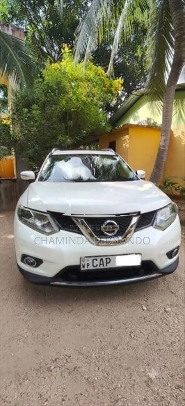 Nissan X-Trail car 2016