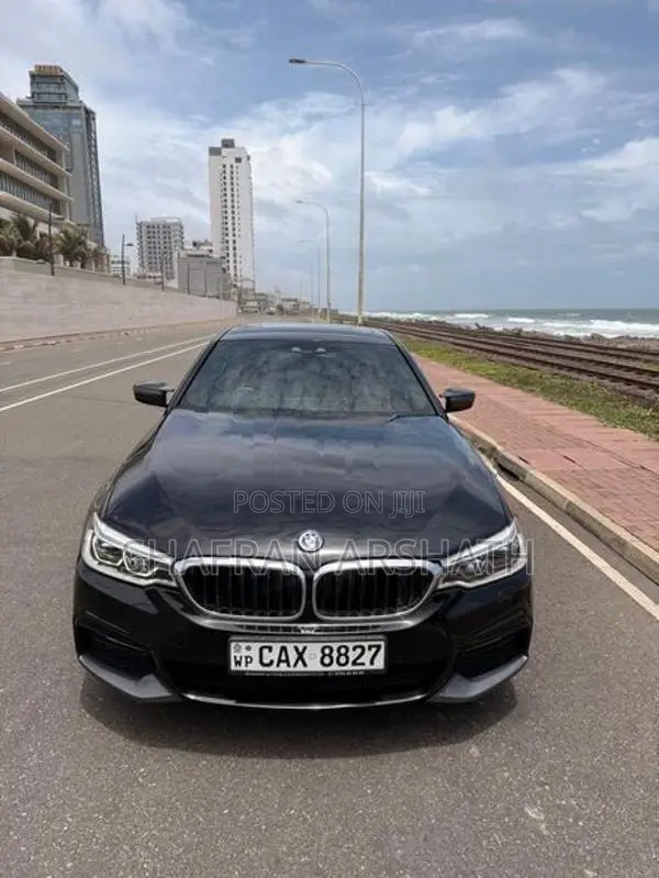 BMW 530e G30 M Sports 2017