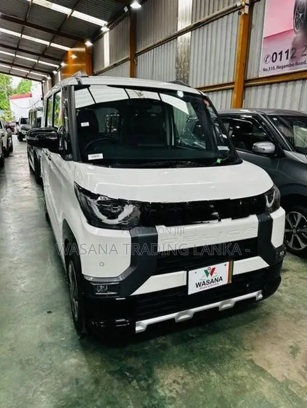 Mitsubishi Delica Mini G 2024