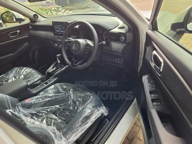 Honda Vezel ‍‍‍z Premium 2026