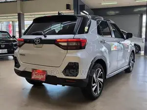 Toyota Raize Z 2025