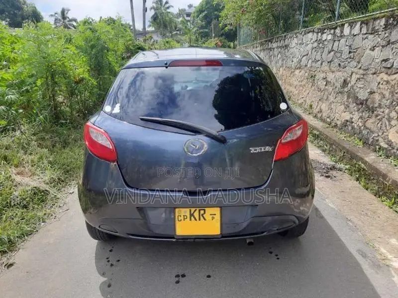 Mazda Demio 2009