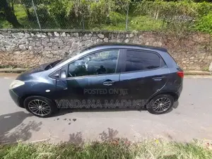 Mazda Demio 2009