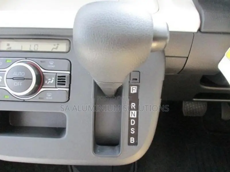 Daihatsu Canbus X 2025