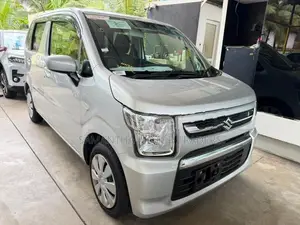 Suzuki Wagon R FX Petrol 2025