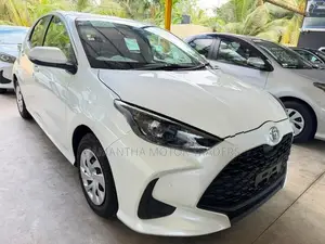 Toyota Yaris X Grade 2025