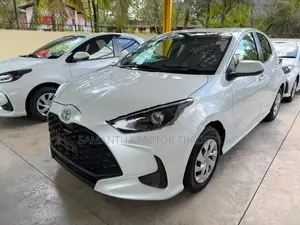 Toyota Yaris X Grade 2024