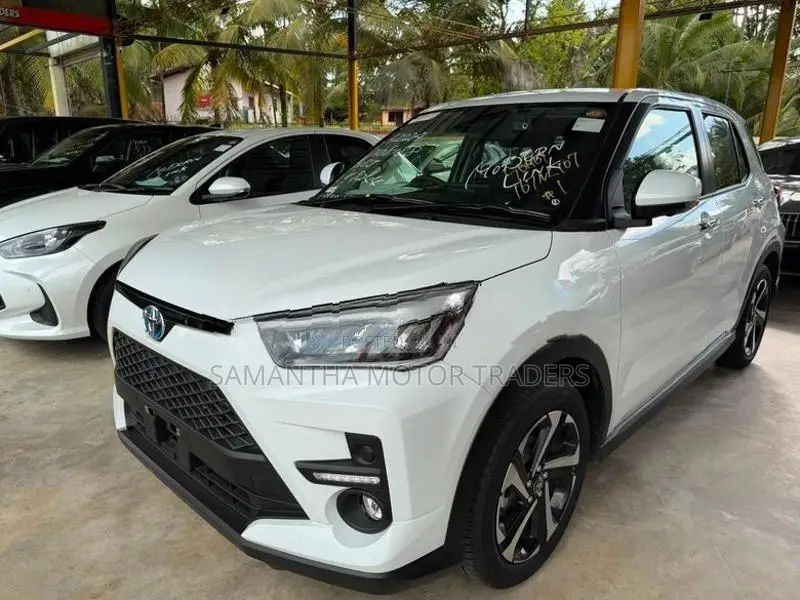 Toyota Raize Hybrid Auto 2024
