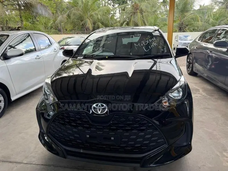 Toyota Yaris X Limited 2024