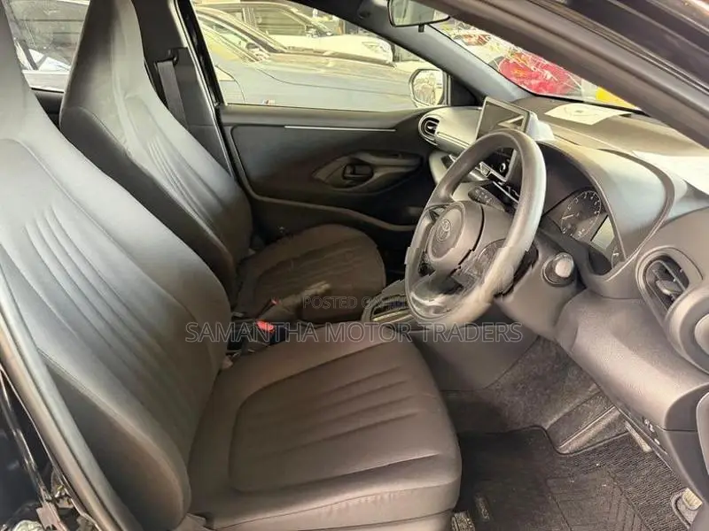 Toyota Yaris X Limited 2024