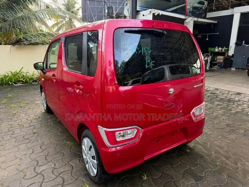Suzuki Wagon R FX Petrol 2024
