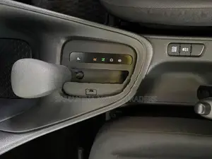 Toyota Yaris X Limited 2024