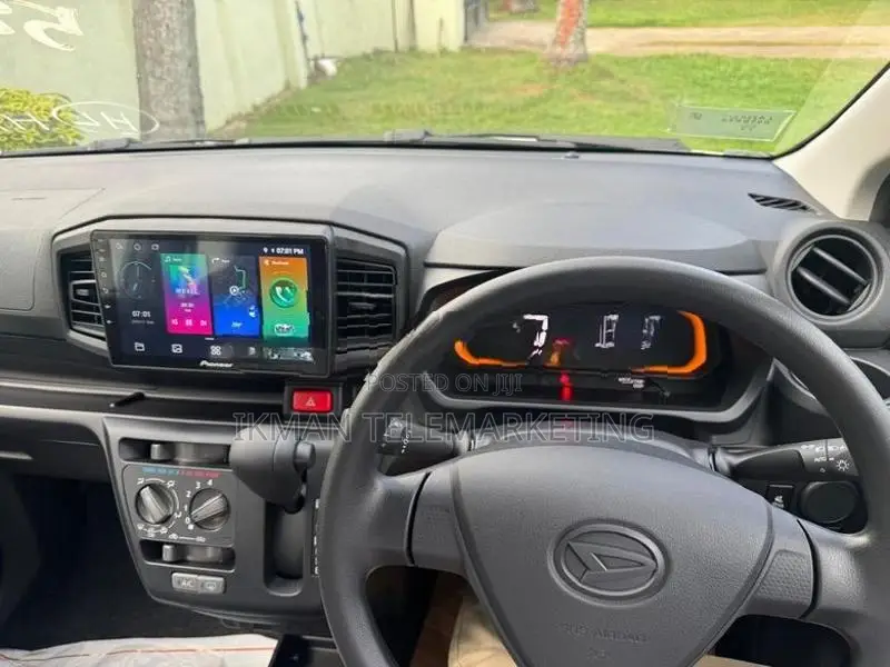 Daihatsu Mira 2025