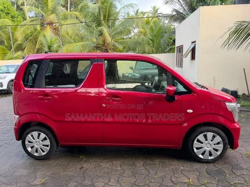Suzuki Wagon R FX Petrol 2024