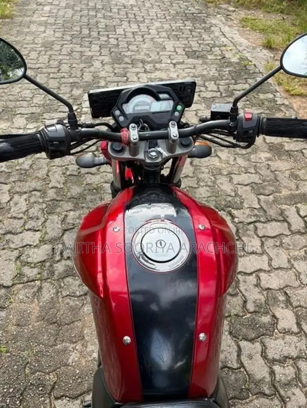 Yamaha FZ 2014