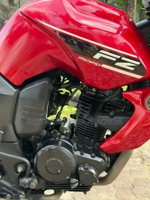 Yamaha FZ 2014