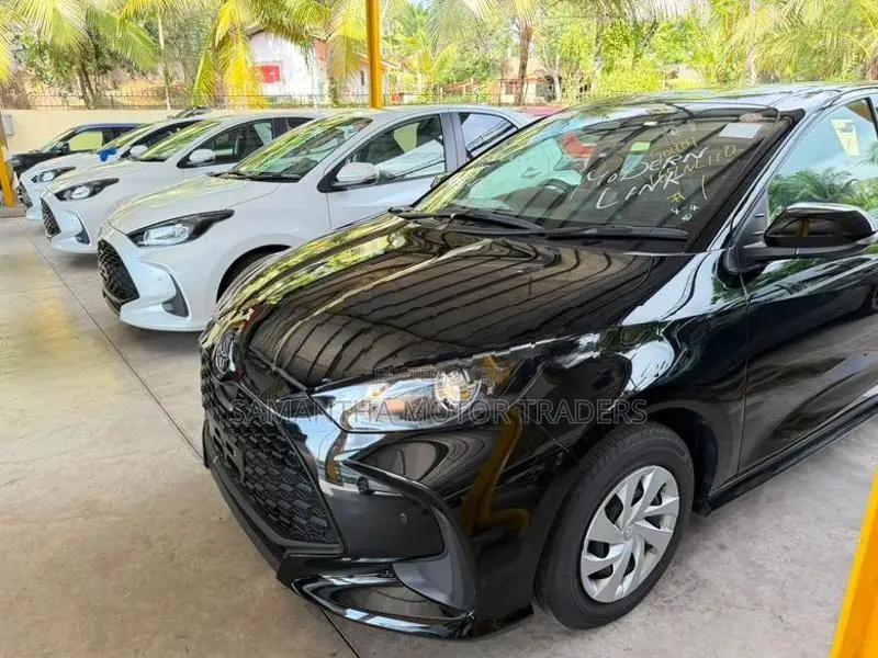 Toyota Yaris X Limited 2024