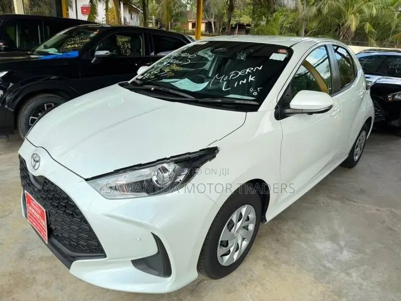 Toyota Yaris X 360 2025