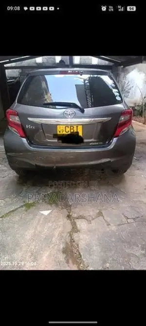 Toyota Vitz 2016