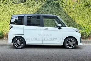 Toyota Roomy Custom G turbo 2025