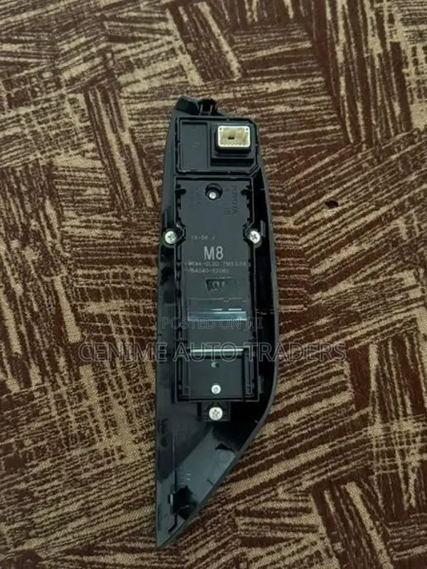 Toyota Yaris Main Mirror Switch Rh