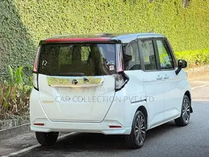 Toyota Roomy Custom G turbo 2025