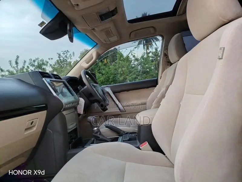 Toyota Land Cruiser Prado 2018