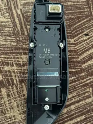 Toyota Yaris Main Mirror Switch Rh